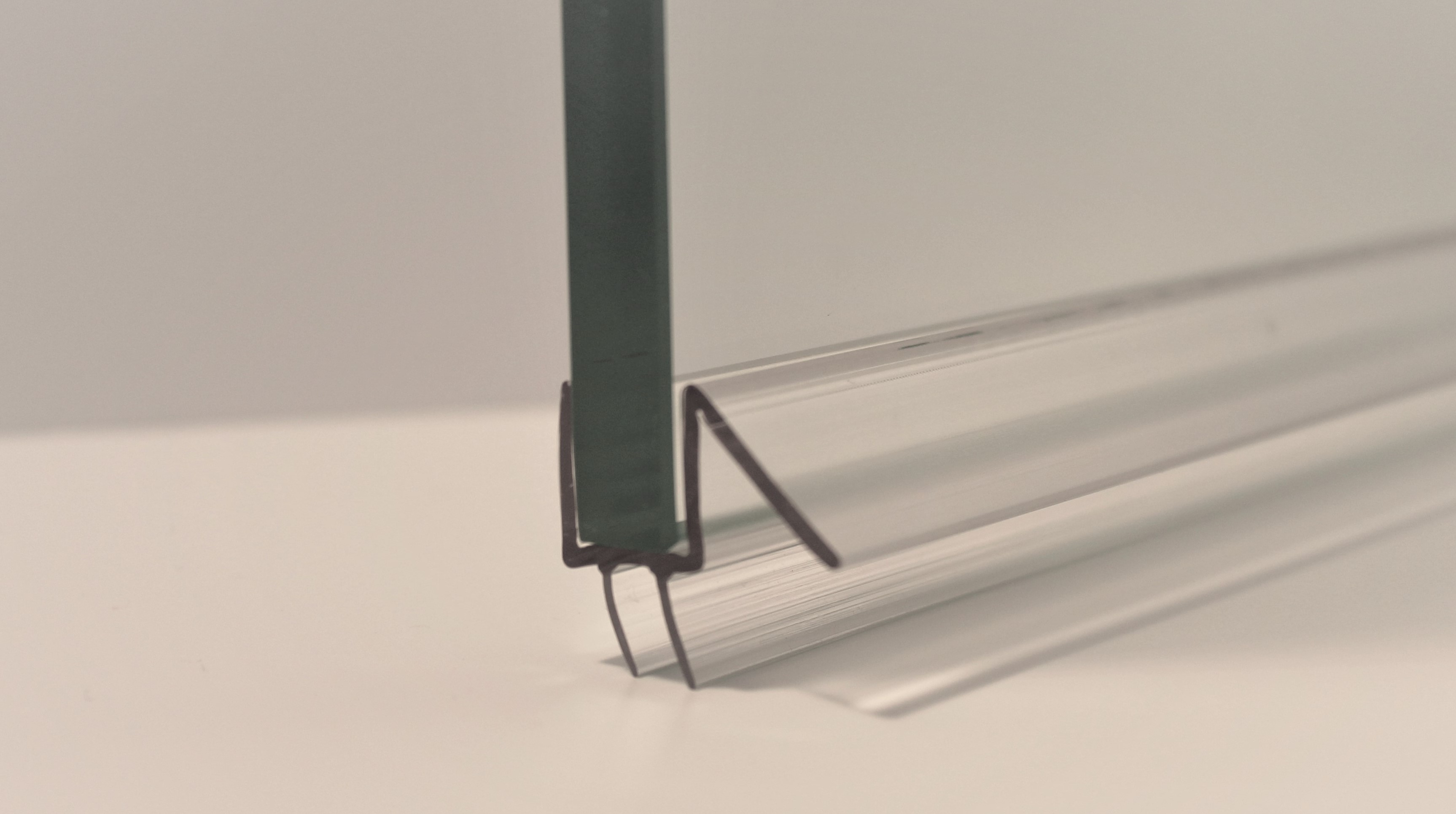 Wasserabweiser mit Doppel-Lippe für 10mm Glas